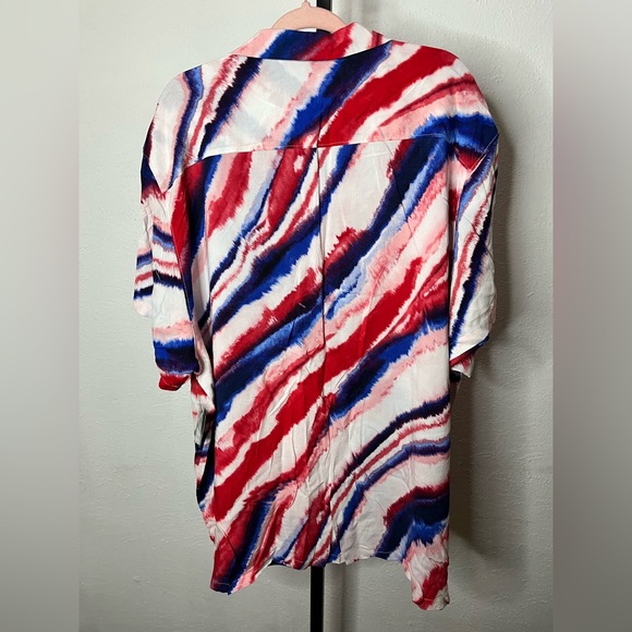NWT No Boundaries Red White & Blue Swirl Button Up Size 3xl - Picture 4 of 4